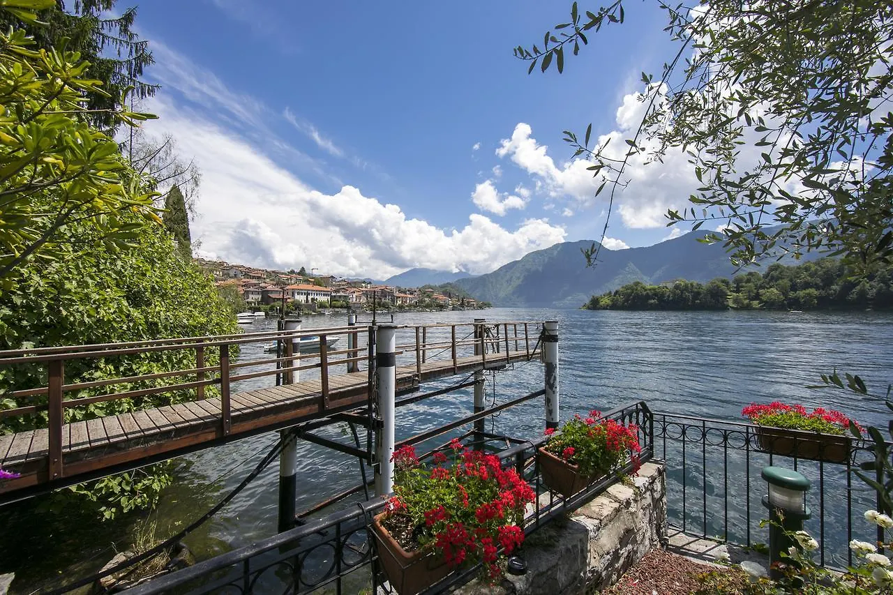 Villa Anna Ossuccio 0*,  Italy