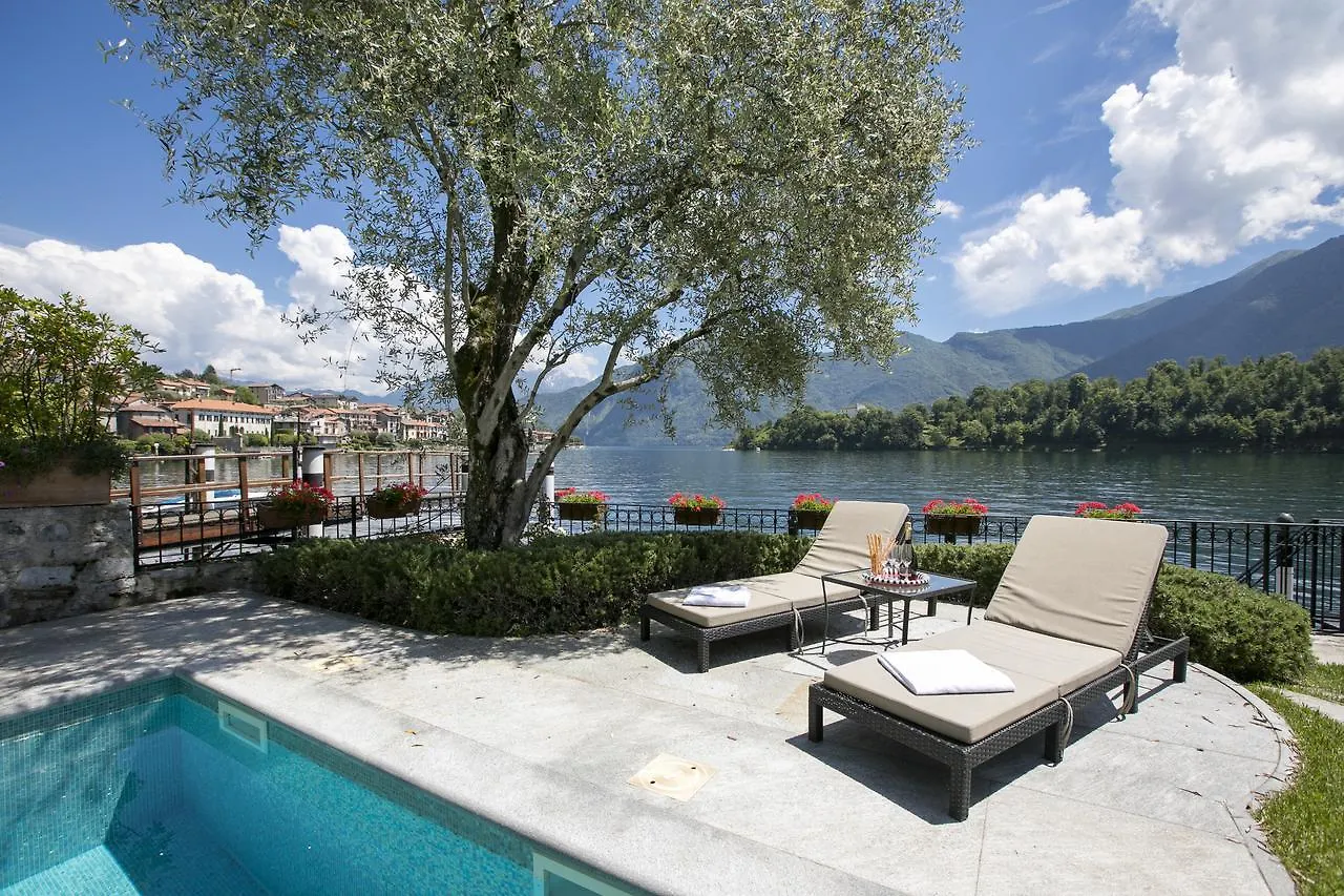 Villa Anna Ossuccio 0*,  Italien
